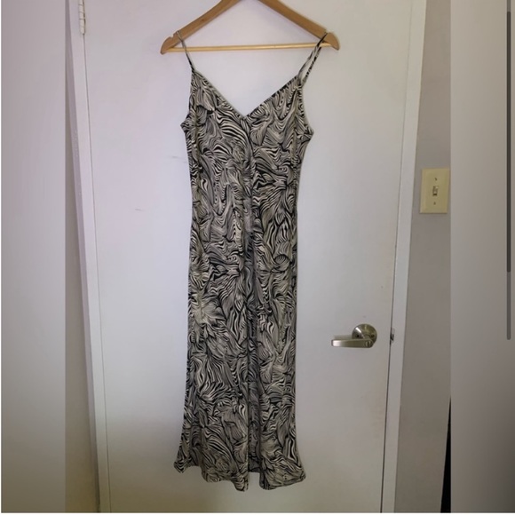 Wilfred Only Slip Dress - Picture 2 of 4